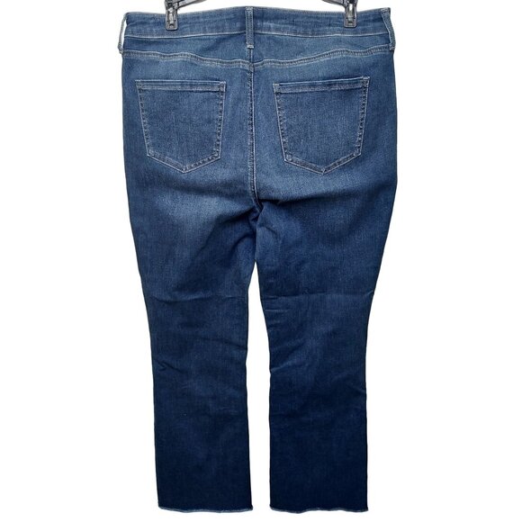 NYDJ Women's Slim Bootcut Jeans Size 10/Lift Tuck Technology Cool Embrace Denim - Picture 2 of 11